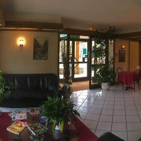 מלון Mimat'hotel מנד